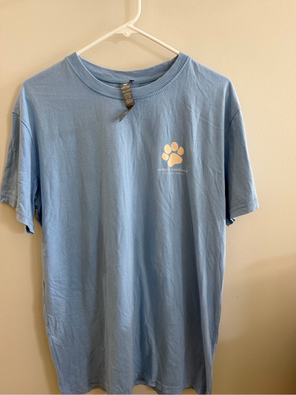 Simply Southern Women’s Large “Dogs Make Everything Better” Graphic T-Shirt